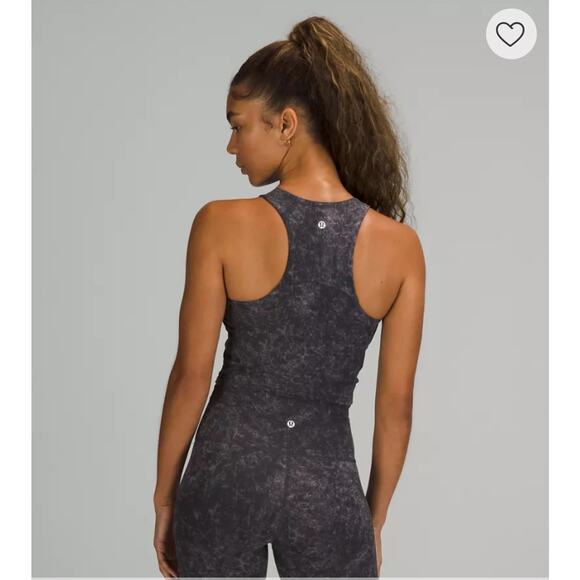 Lululemon Athletica Invigorate Training Tank Top.  Gray and white size 6. - Picture 3 of 6